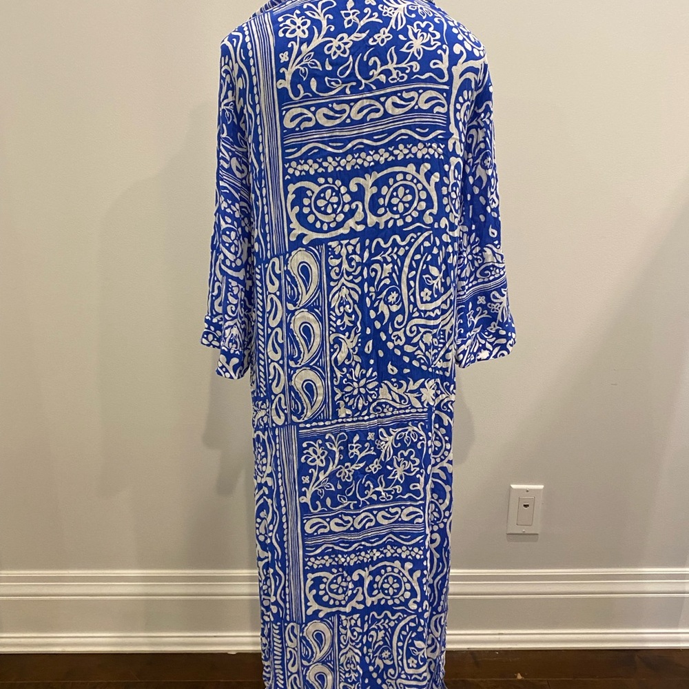 Zara Blue and Gray Patterned Garment - Picture 3 of 4